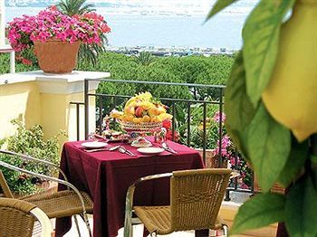Il Quartuccio Gaeta Bed & Breakfast 3*